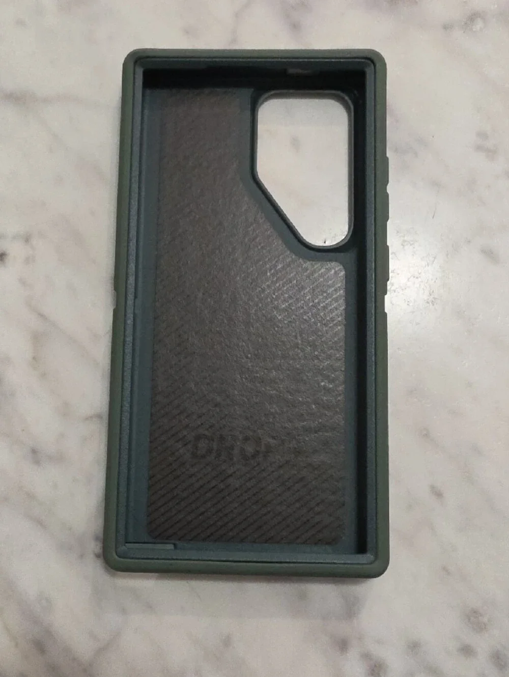 OtterBox slim protective